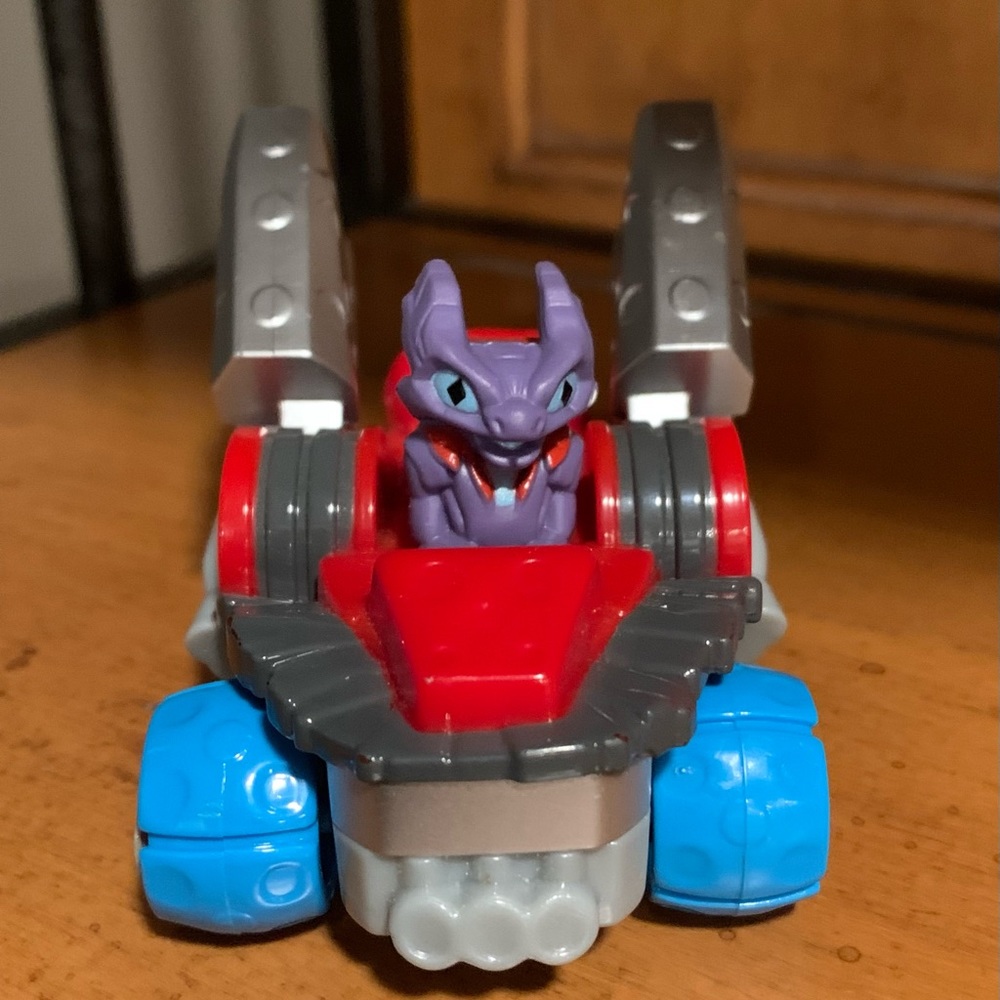 2016 Activision McDonald's Happy Meal Toy Skylanders Spitfire & Hot Streak Toy